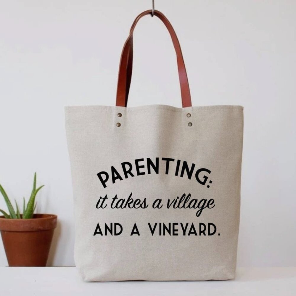 Zipper Close Tote Bag